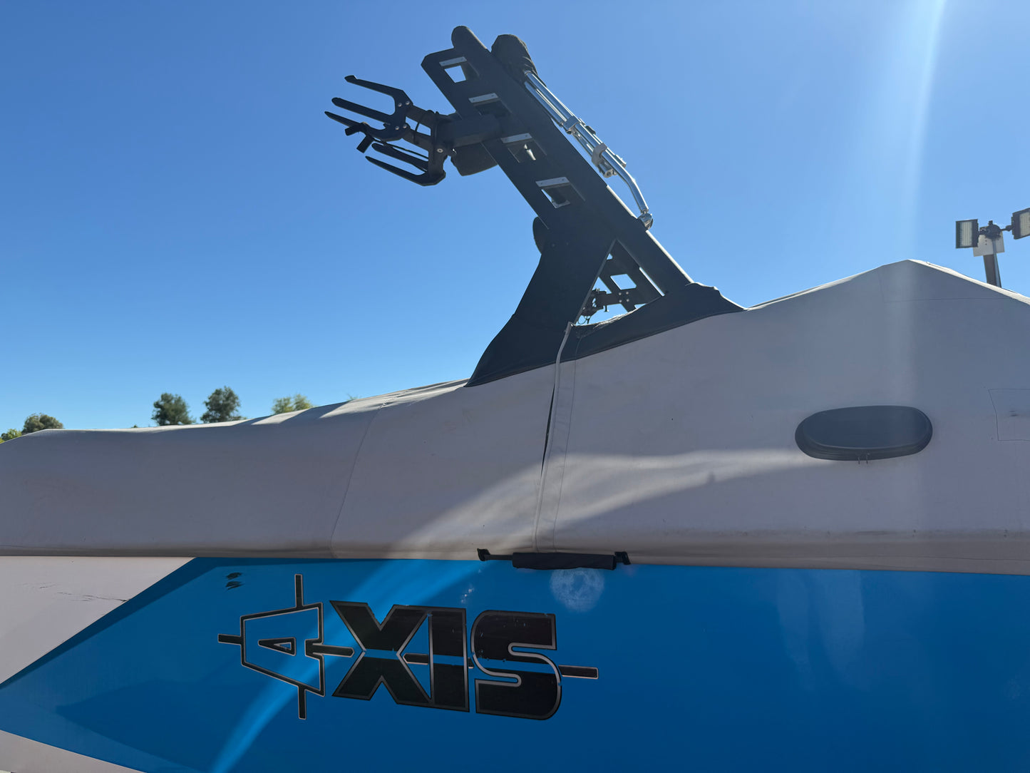 Flagger System for AXIS