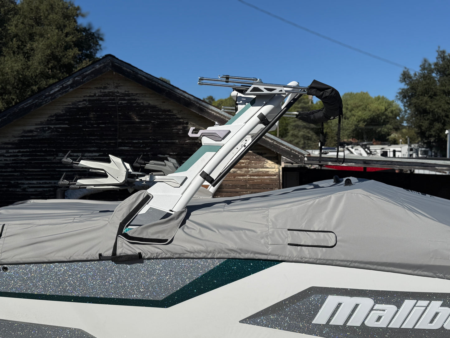 Flagger System for Malibu